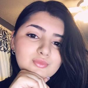 Meet your Posher, Maggie